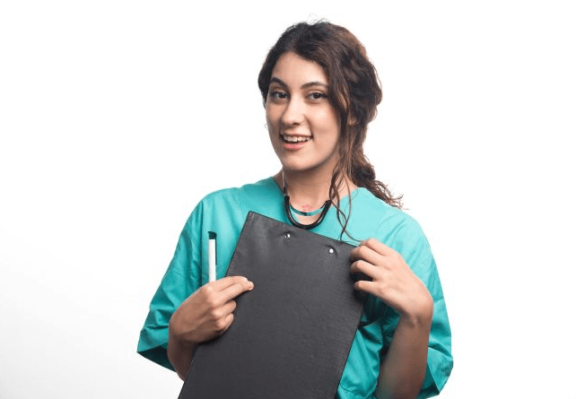 How to Become a Nurse in the UAE?